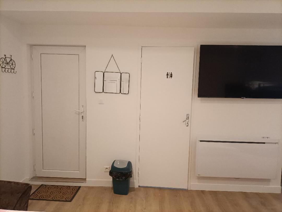 A 7 Minutes De L'Aeroport Cdg 1 Bed & Breakfast Thieux  Exterior photo
